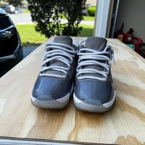 Jordan 11 cool gray lows size 10